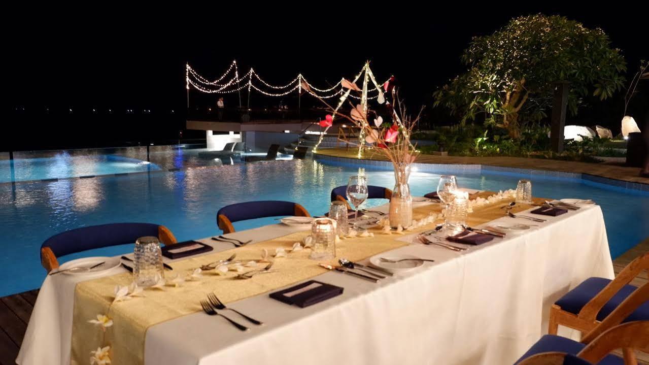 Swiss-Belresort Belitung Buitenkant foto